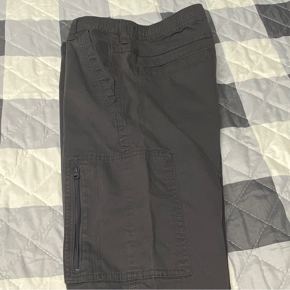 Boys Grey Wrangler Cargo/Joggers, XL (16/18) - Picture 6 of 11